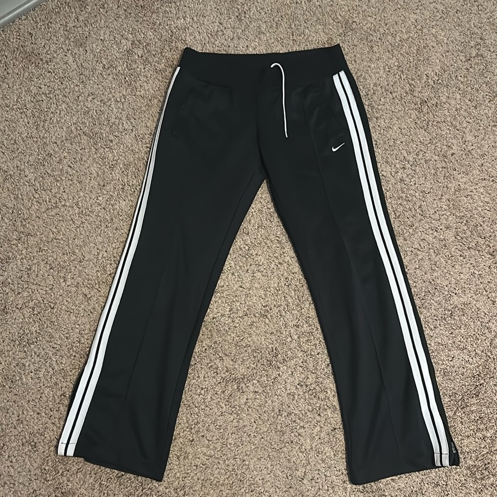 Nike women’s sweats